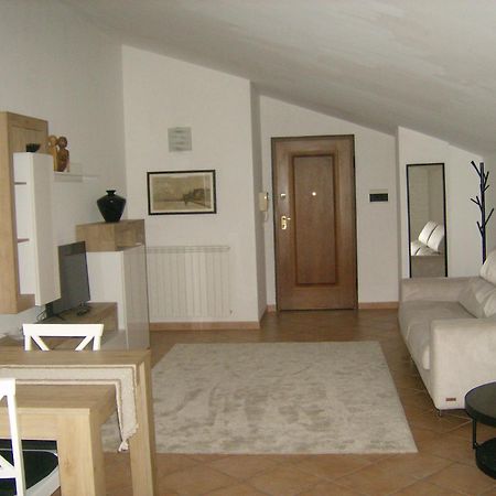 La Mansarda Di Matteo Lägenhet Bracciano  Exteriör bild